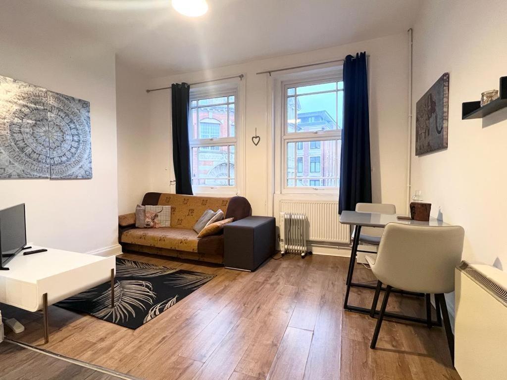 Yeovil Apartments Bagian luar foto
